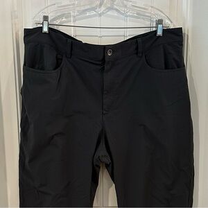 Mountain Hardwear Gray Soft Shell Pants Men’s Size 42